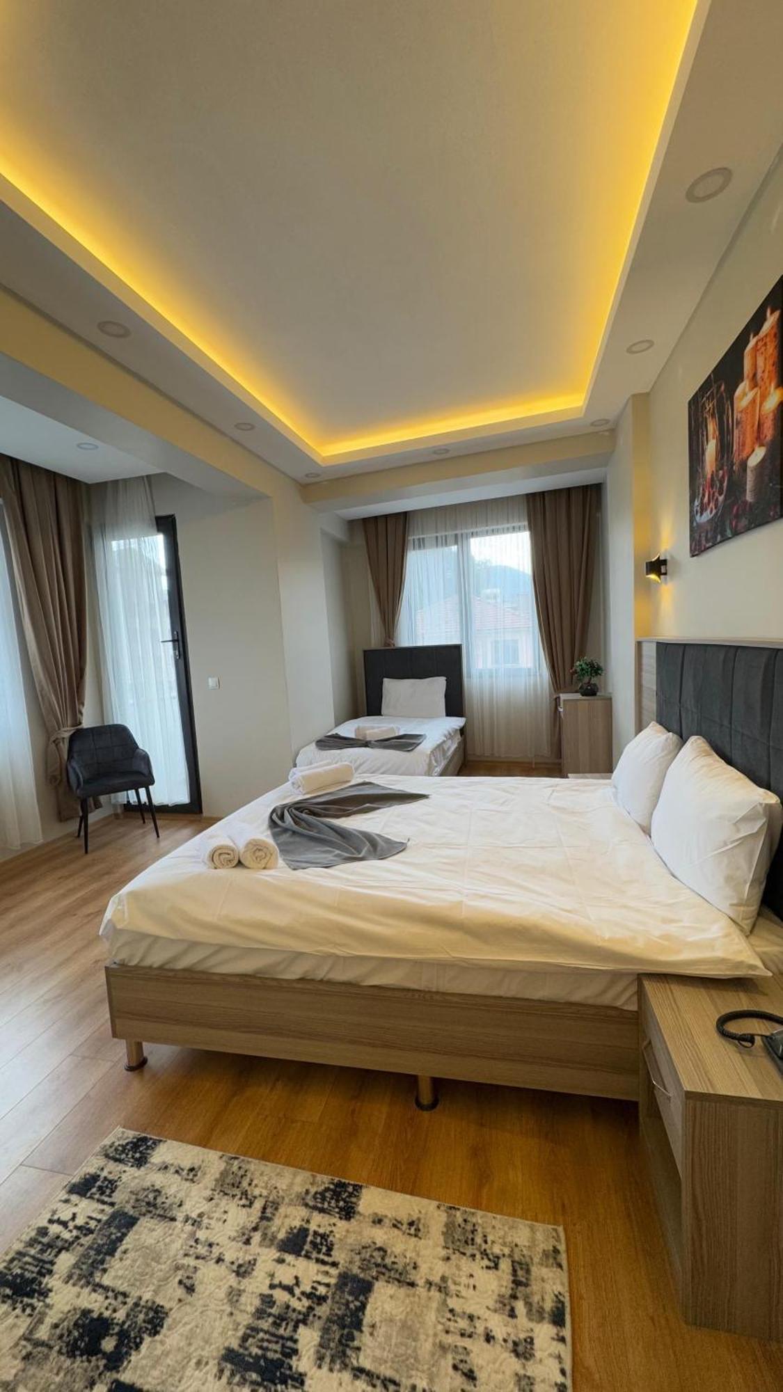 Lions Boutique Hotel Altınova エクステリア 写真