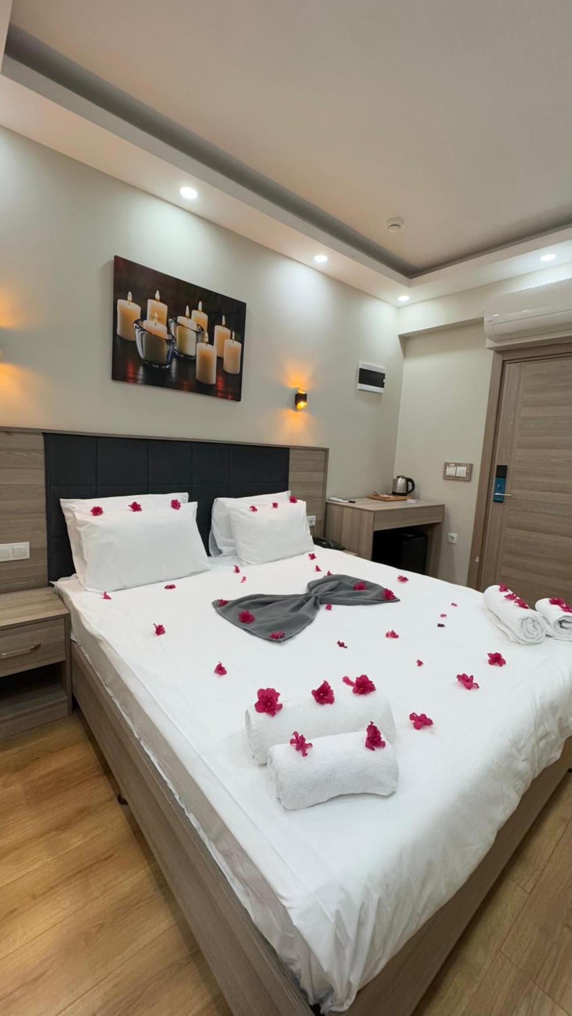 Lions Boutique Hotel Altınova エクステリア 写真